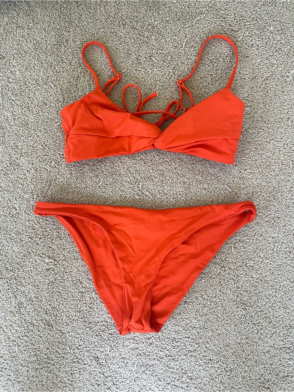 L*Space Ringo Bikini Small Top/Medium Bottom - Picture 6 of 6